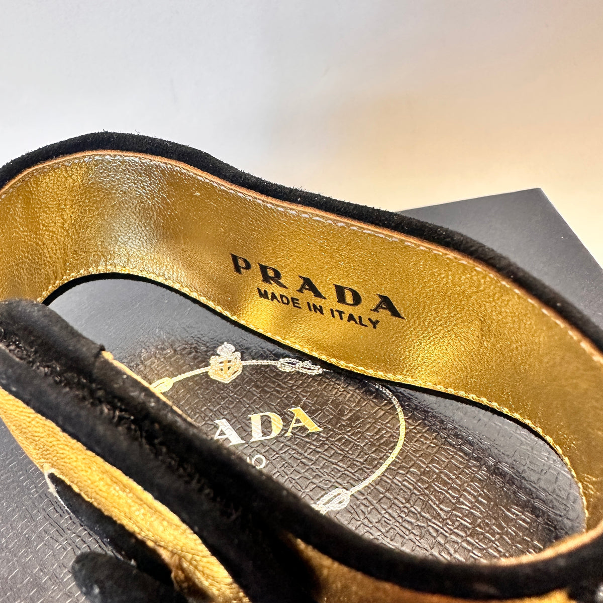Ankle Cuffs - Gold/Black - M
