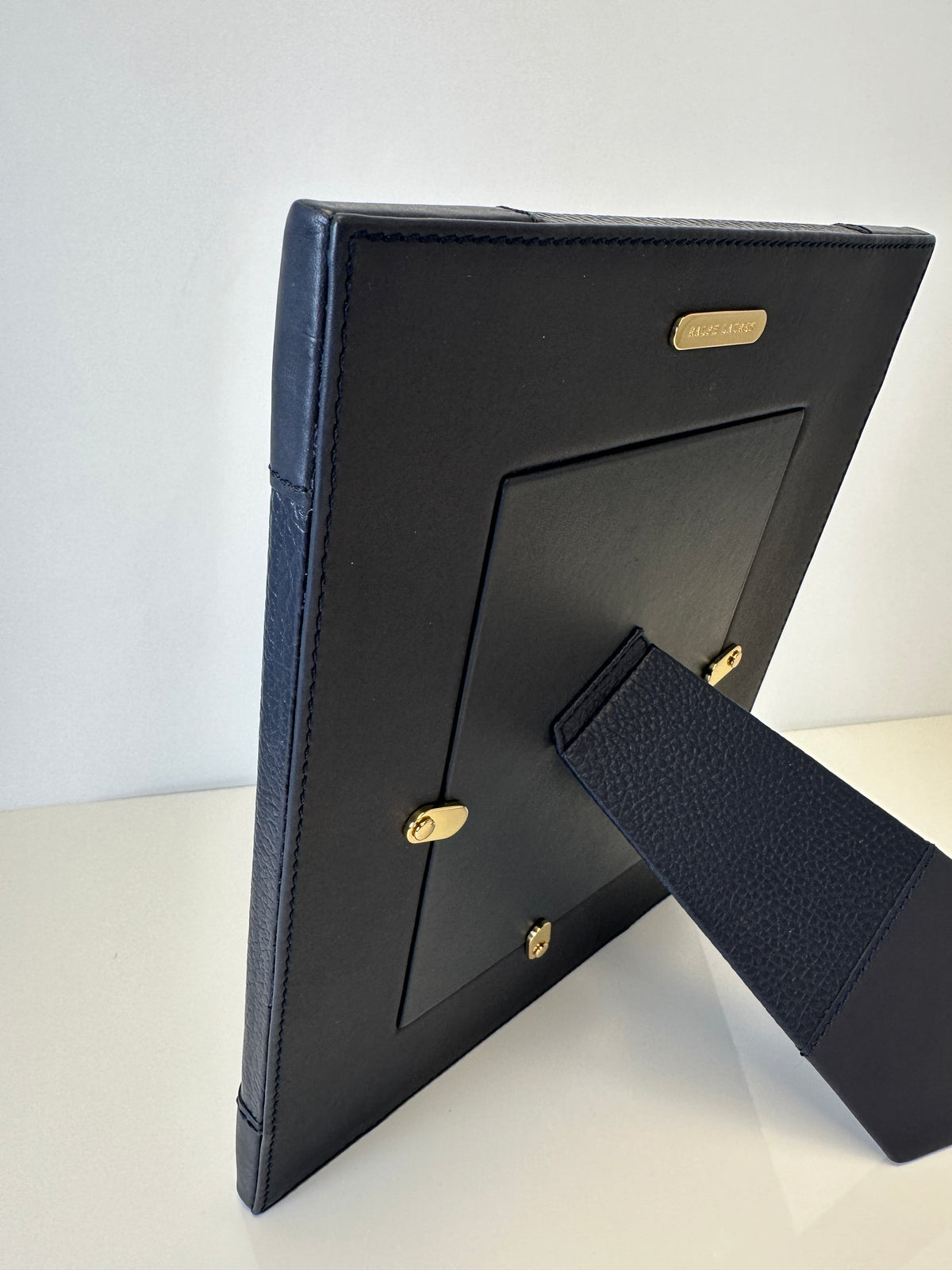 Ryan Picture Frame - Navy - 10 × 15 cm