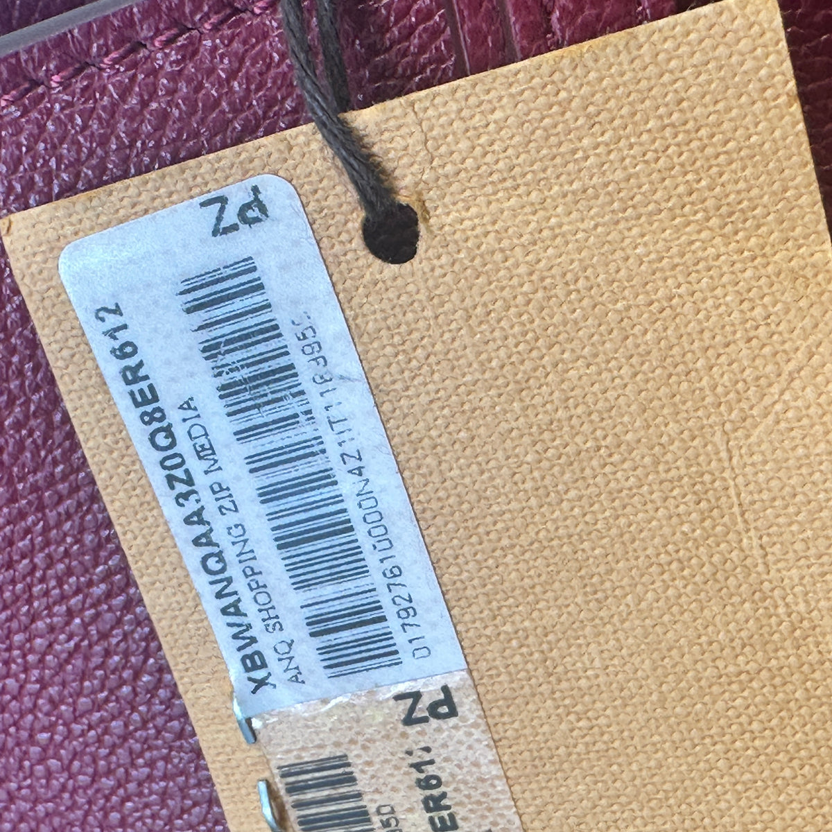 ANQ Shopping Zip Media - Burgundy
