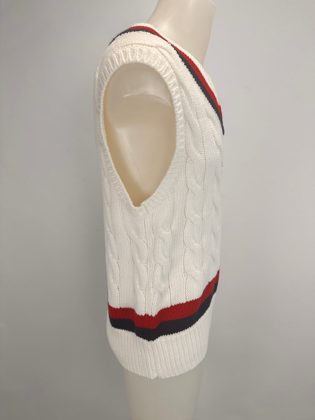 Sweater Vest - Lion Crest White - M